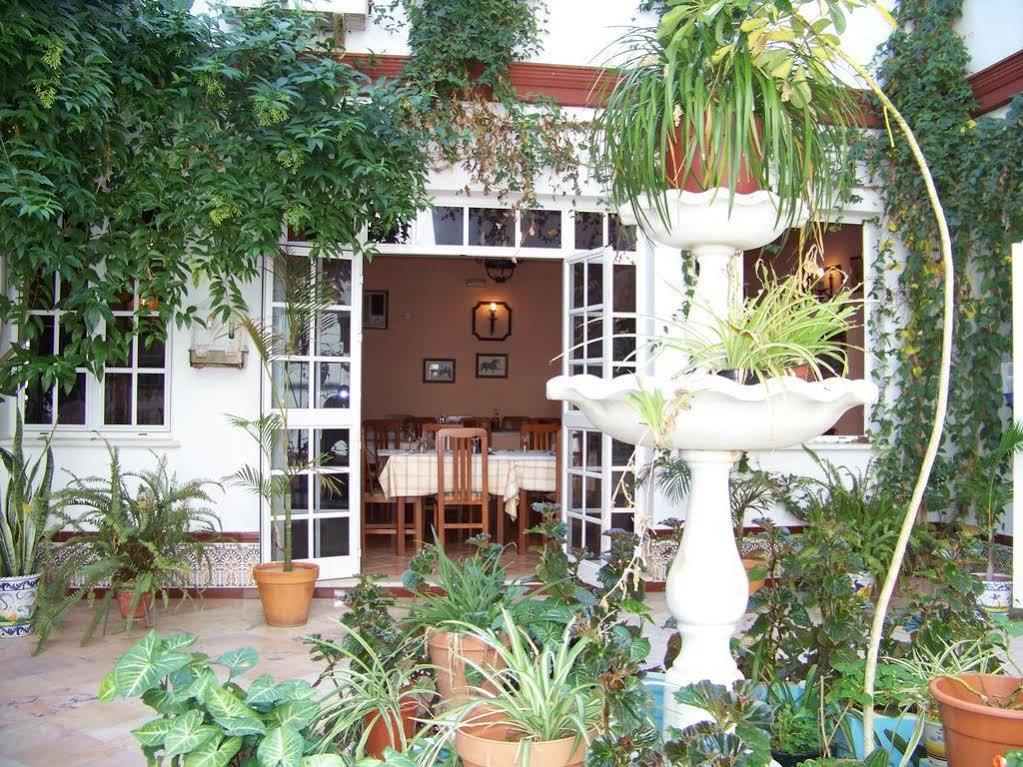 Hostal Restaurante El Lirio Bollullos Par del Condado Eksteriør bilde
